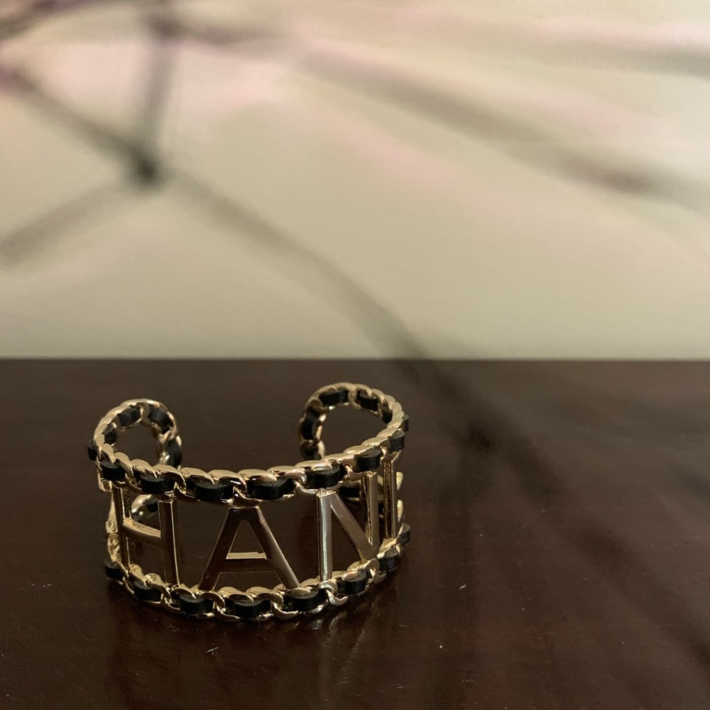 COPY - Nonbranded gold toned chain & leather cuff